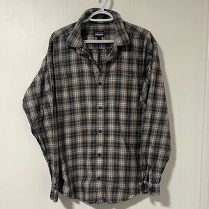 Patagonia Plaid Button Down Casual Shirt